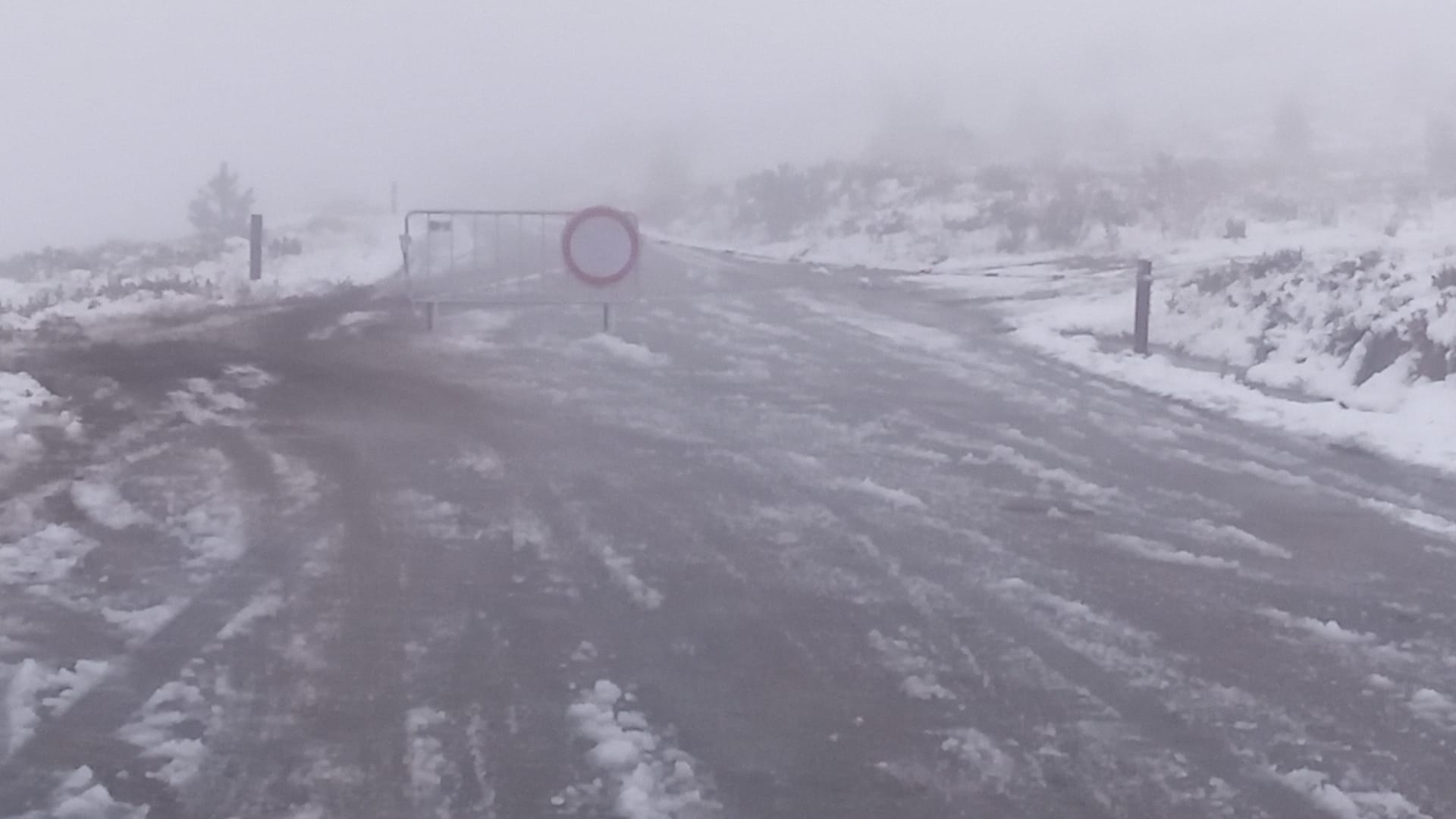 São Pedro do Sul acessos às Serras de São Macário e da Arada continuam interditos devido à neve e gelo